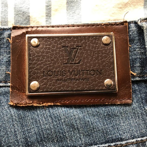 Louis Vuitton Monogram Denim Jeans • Size 32 • Authentic LV - Picture 9 of 9